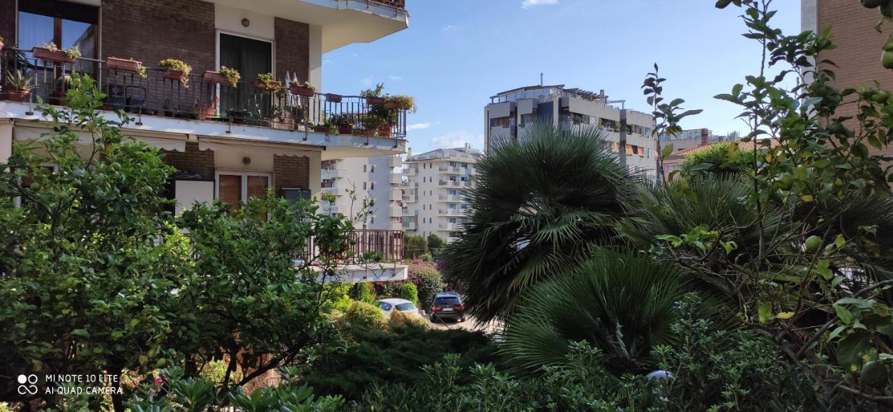 Il Giardino Di Anna - Charming Rooms In Cagliari Exteriör bild